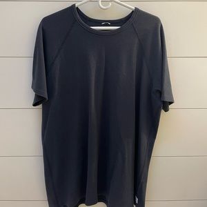 XL reigning champ t shirt